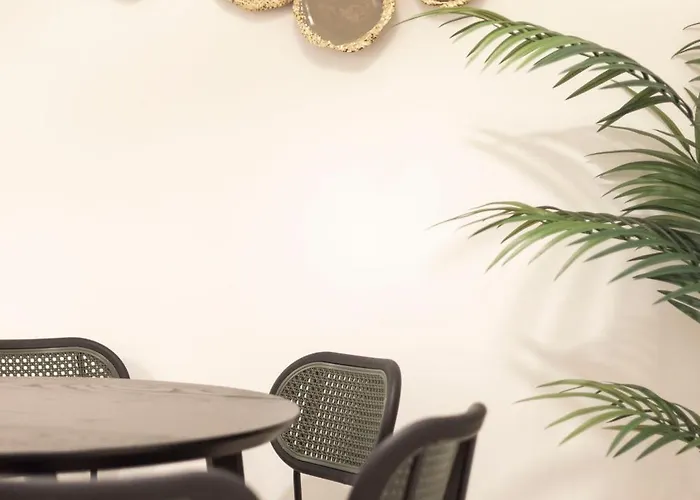 Charming & Cozy In The King Street Apartament Budapesta