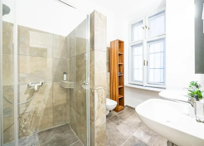 Charming & Cozy In The King Street Budapesta