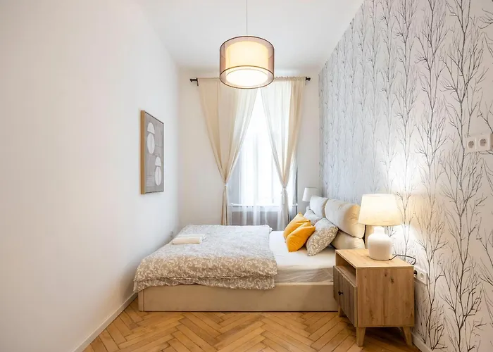 Charming & Cozy In The King Street Lägenhet Budapest